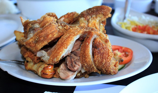 Read more about the article How to Make a Delicious and Crispy Pata